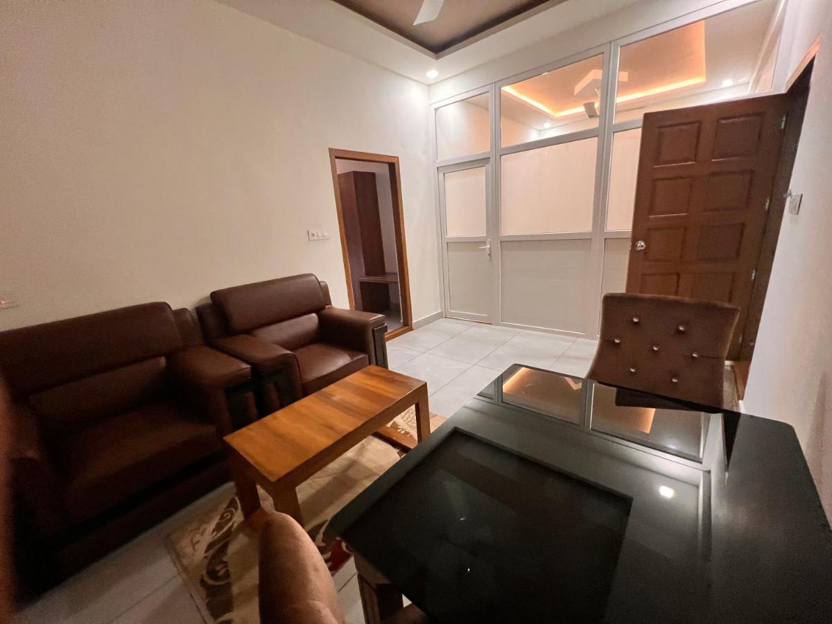 Blue Peaks Holiday Home Мунар Екстериор снимка