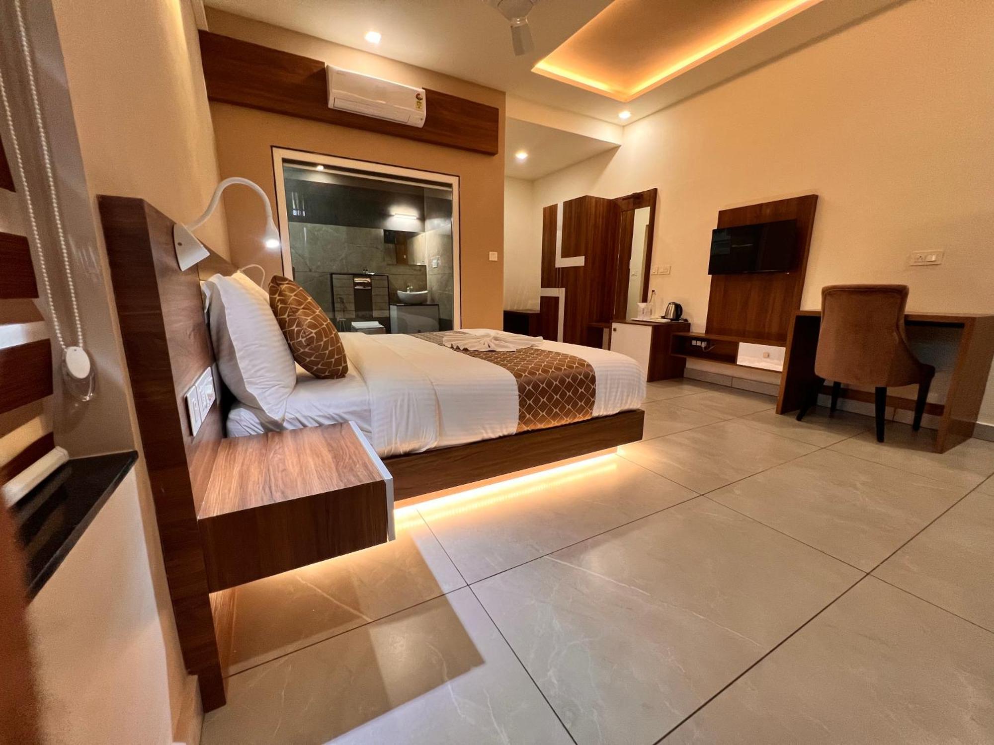 Blue Peaks Holiday Home Мунар Стая снимка